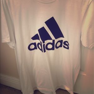 Adidas tshirt
