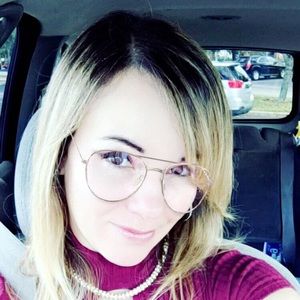 Meet your Posher, Melody