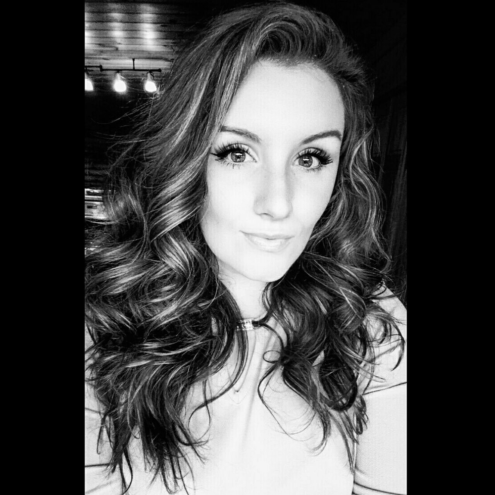 Meet your Posher, Brooke