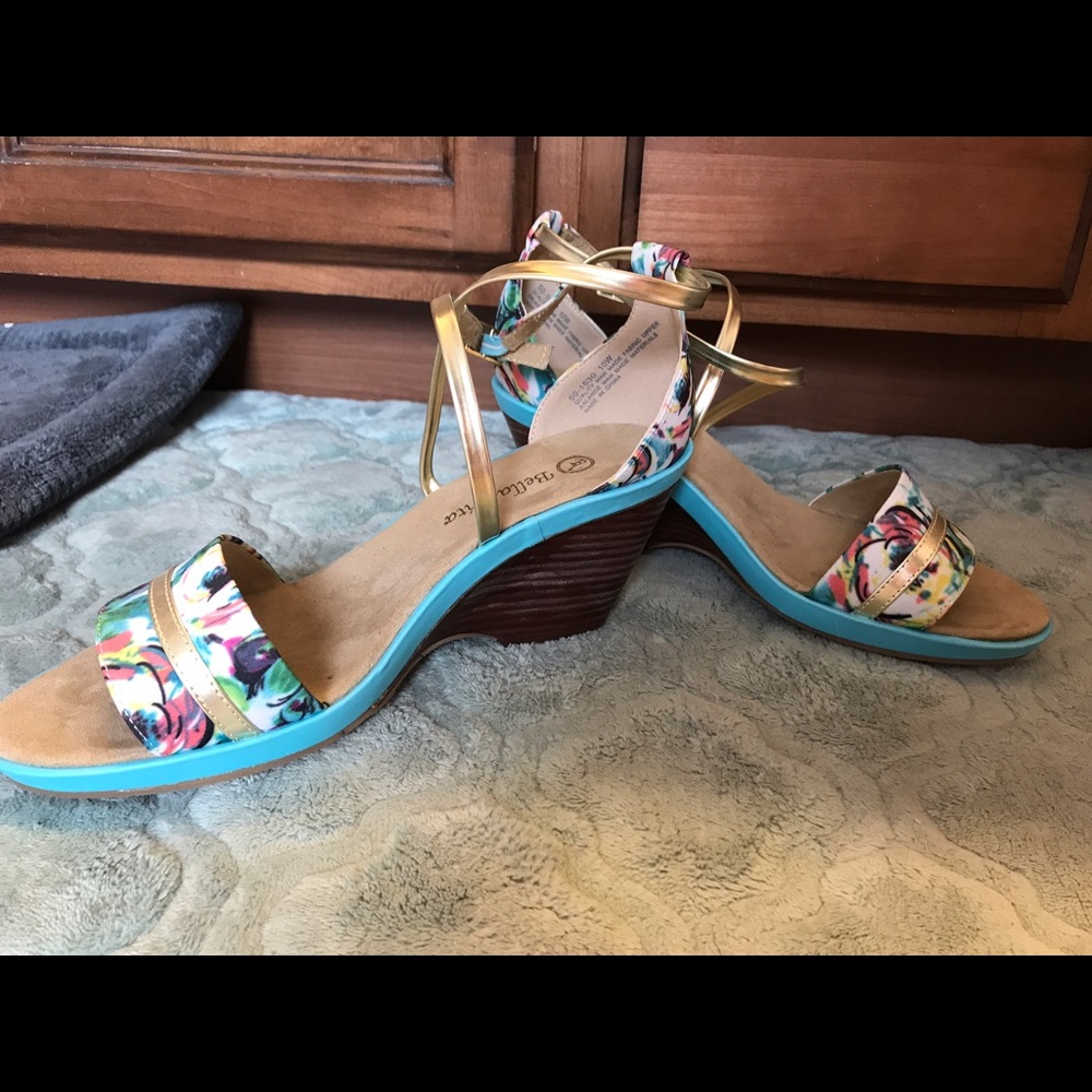 Summer sandals