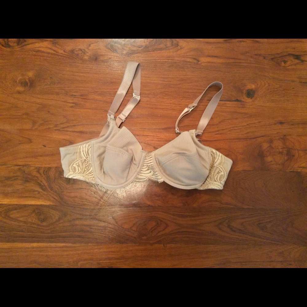 Orlfa Nursing Bra 75B or 34B.