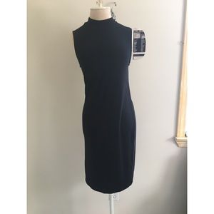 Black Shin-length Dress