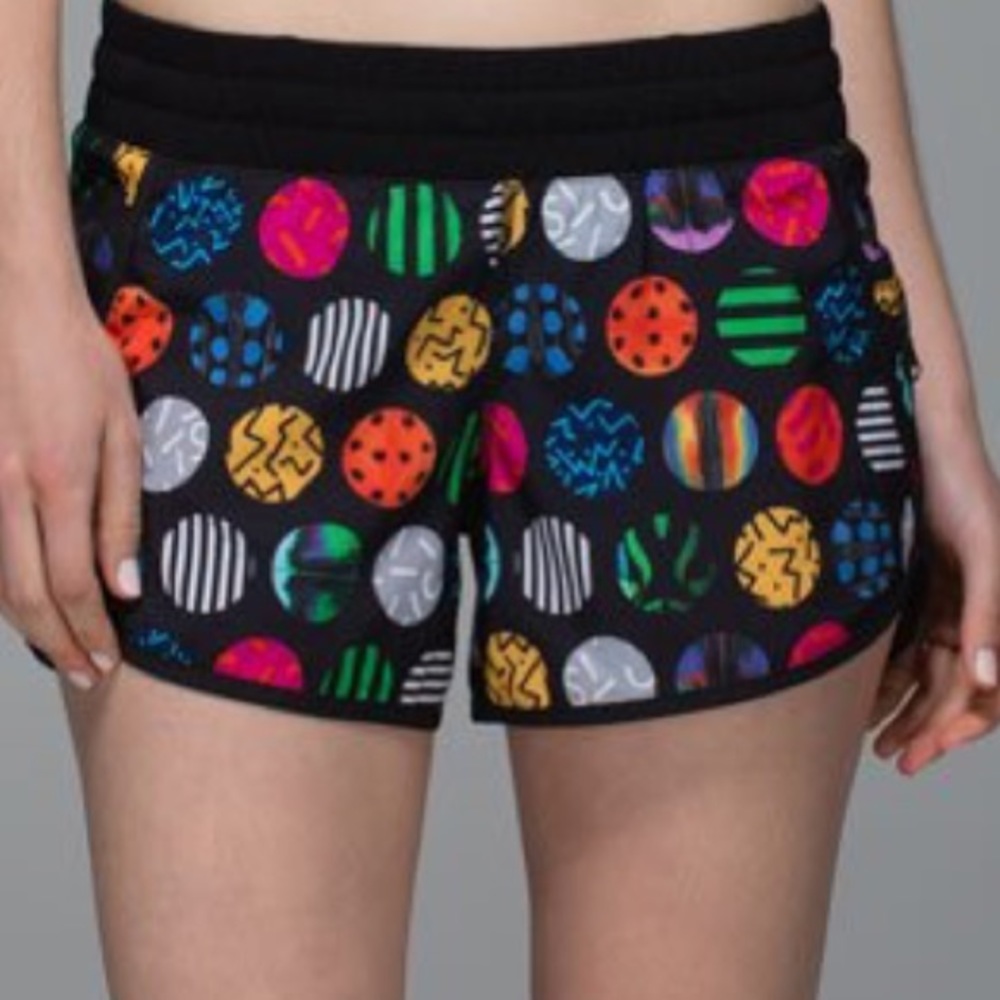 Lululemon Seawheeze Tracker Short