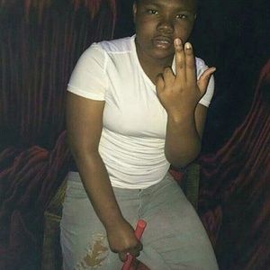 Meet your Posher, Sariah