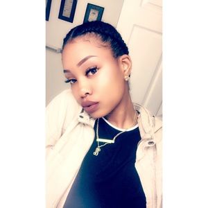 Meet your Posher, Unique