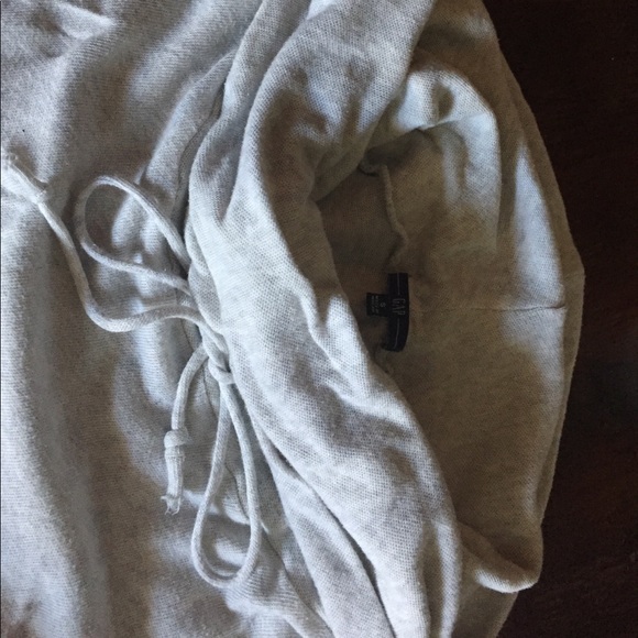 Oversized GAP sweater with cowl neck - Picture 5 of 5