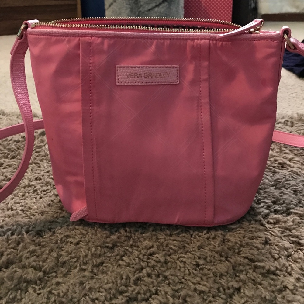 Vera Bradley cross body 🎀