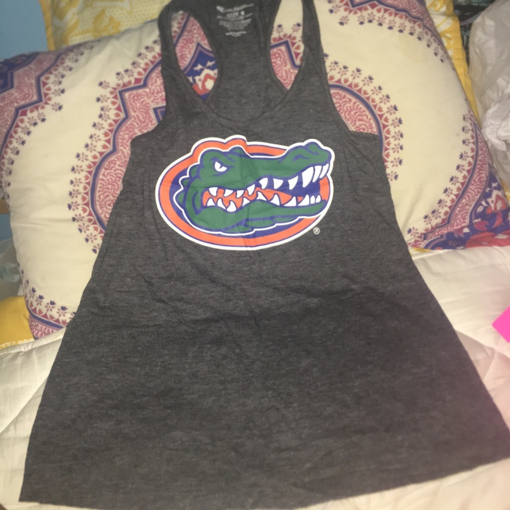 Gator tank top