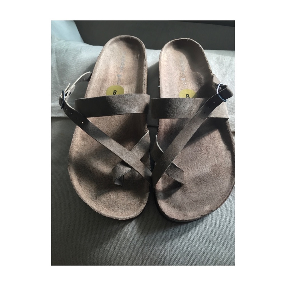 Summer sandals