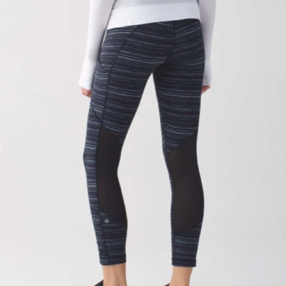 Lululemon Speed Crop