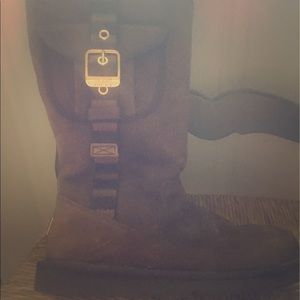 Size 6 Uggs