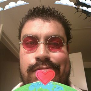 Meet your Posher, Andres