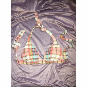 NWOT Victoria's Secret halter plaid bikini top