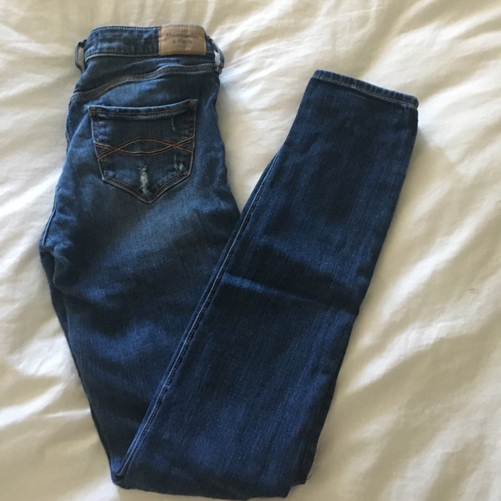 Abercrombie & Fitch jeans