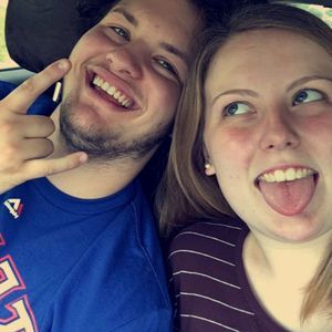 Meet your Posher, Abbey