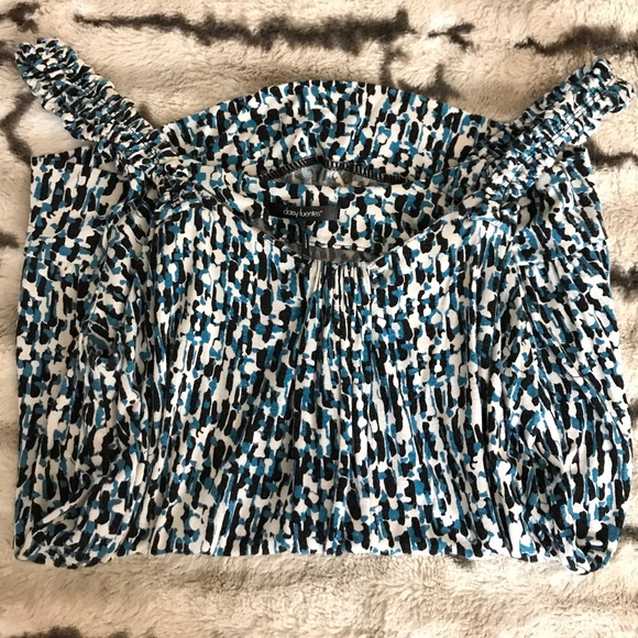 Daisy Fuentes Splatter Banded-Bottom Top - Picture 3 of 8