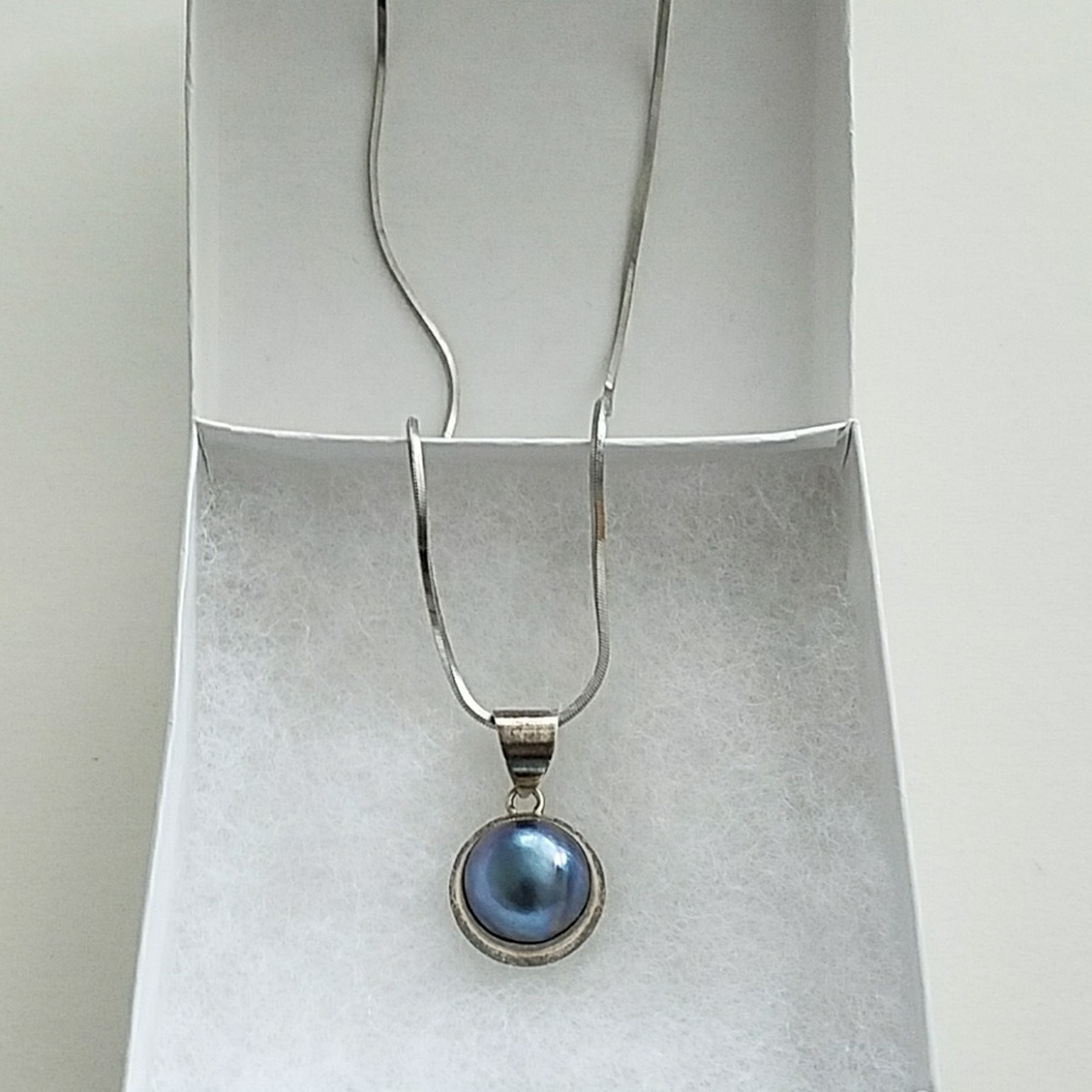 Necklace with Genuine Tahitian Pearl