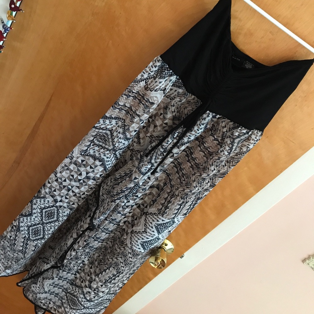 Raviya Strapless Beach Coverup {Black, Brown, S}