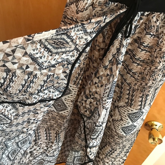 Raviya Strapless Beach Coverup {Black, Brown, S} - Picture 3 of 4