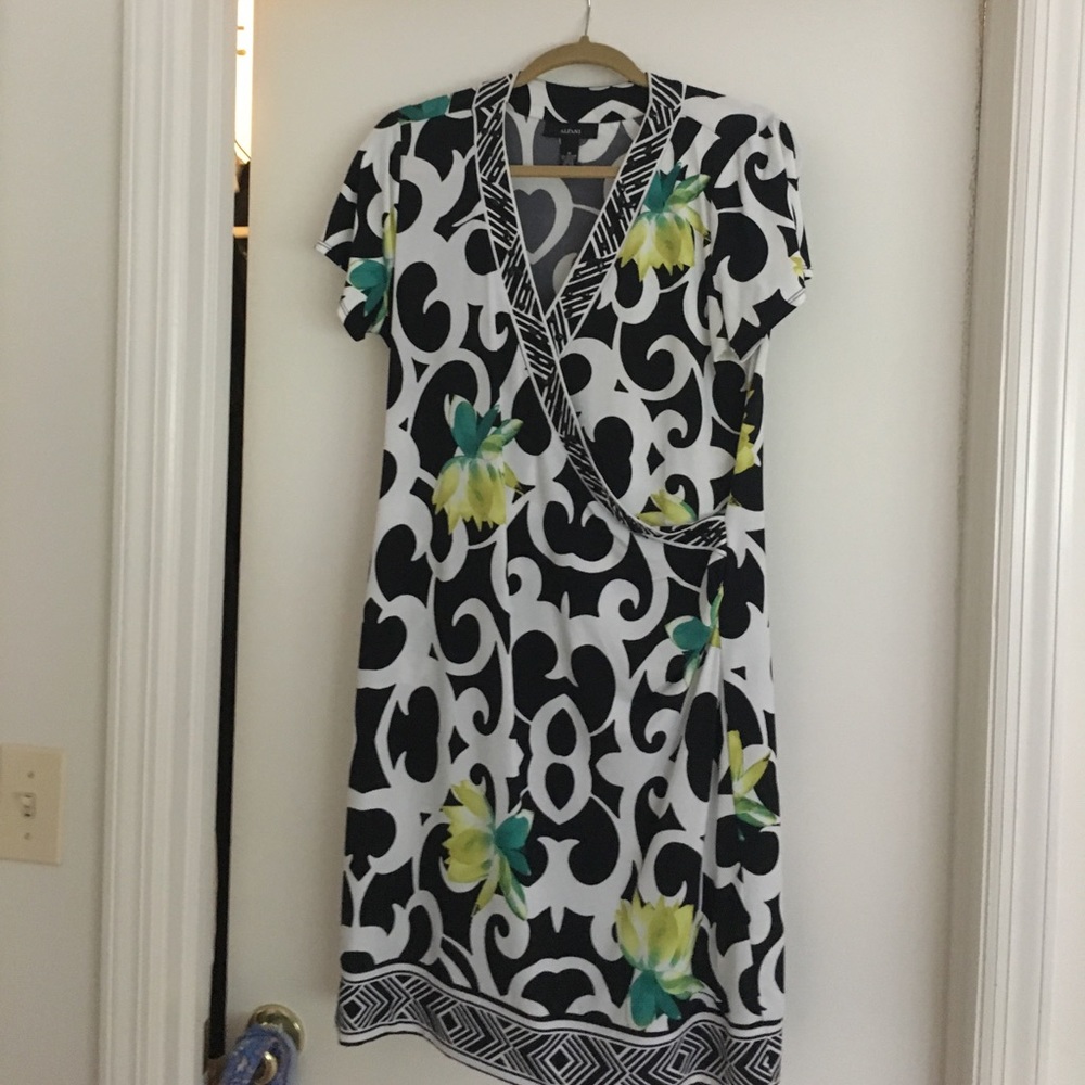 Alfani  medium dress