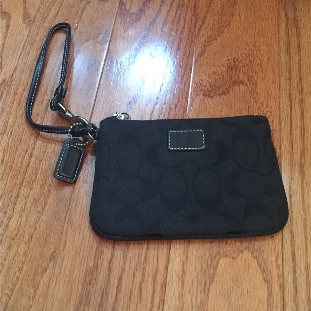 Sale! Authentic Coach wristlet