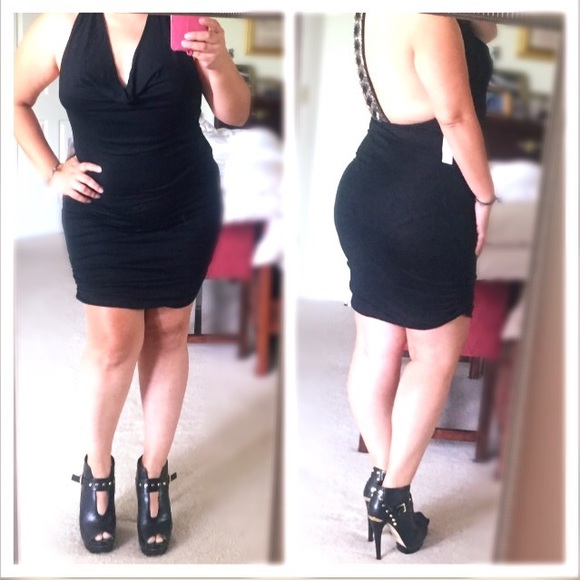 NWT CHARMING CHARLIE BODYCON DRESS WITH BACK DETAI - Picture 2 of 8