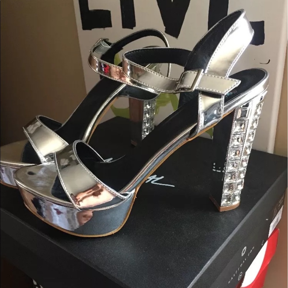 N.Y.L.A. Silver Metallic Jeweled Platform Sandal