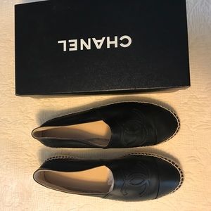 Chanel espadrilles black new!!
