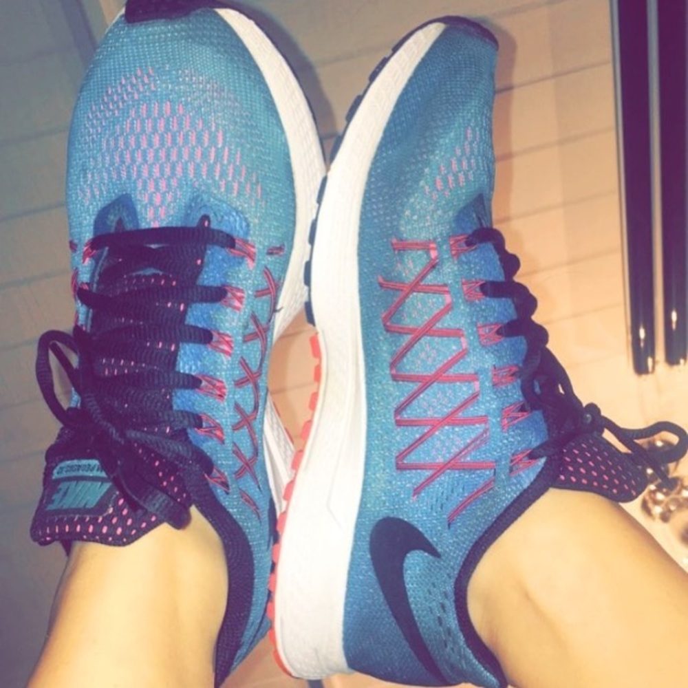Nike zoom Pegasus 32 running shoes!