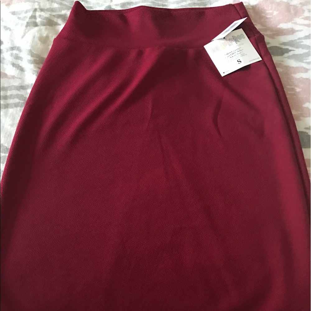 Small LuLaRoe Cassie