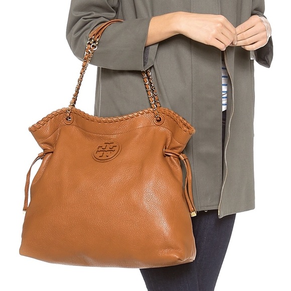 Tory Burch Handbags - Tory Burch Marion Slouchy Bag