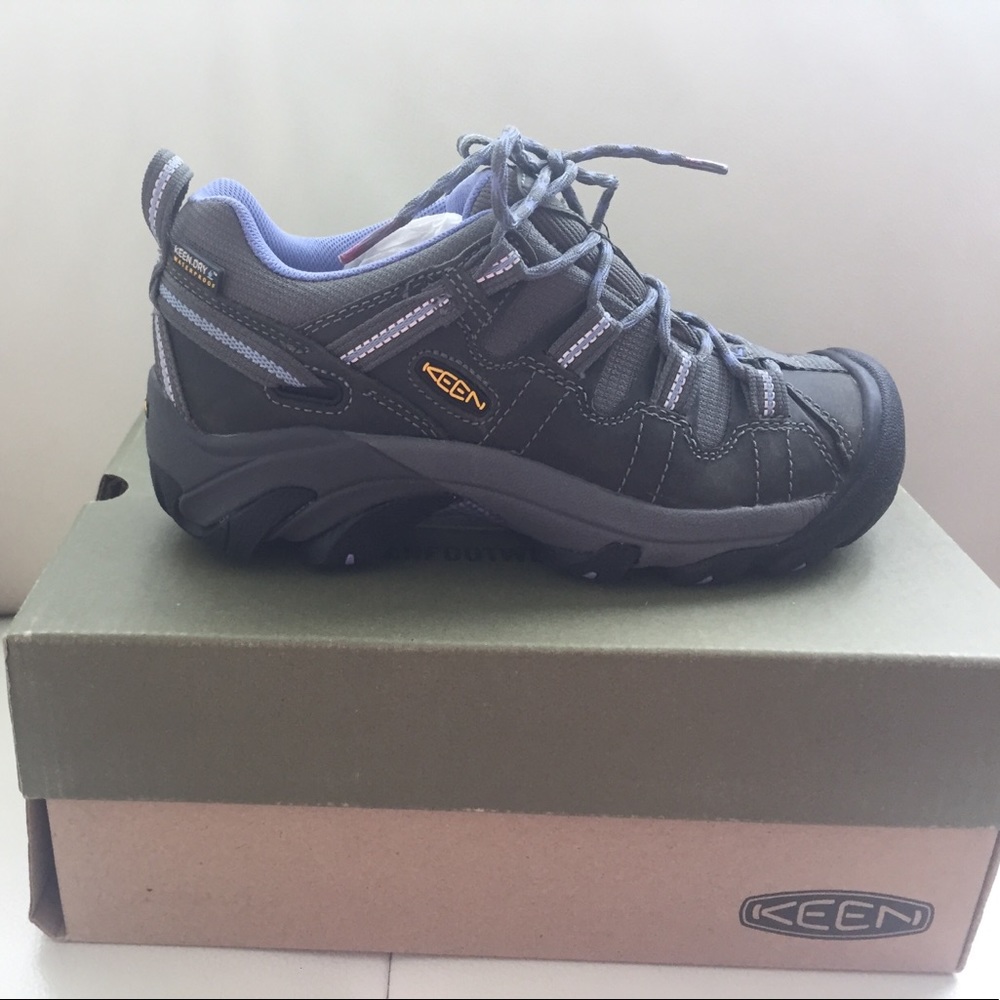 Hiking shoes