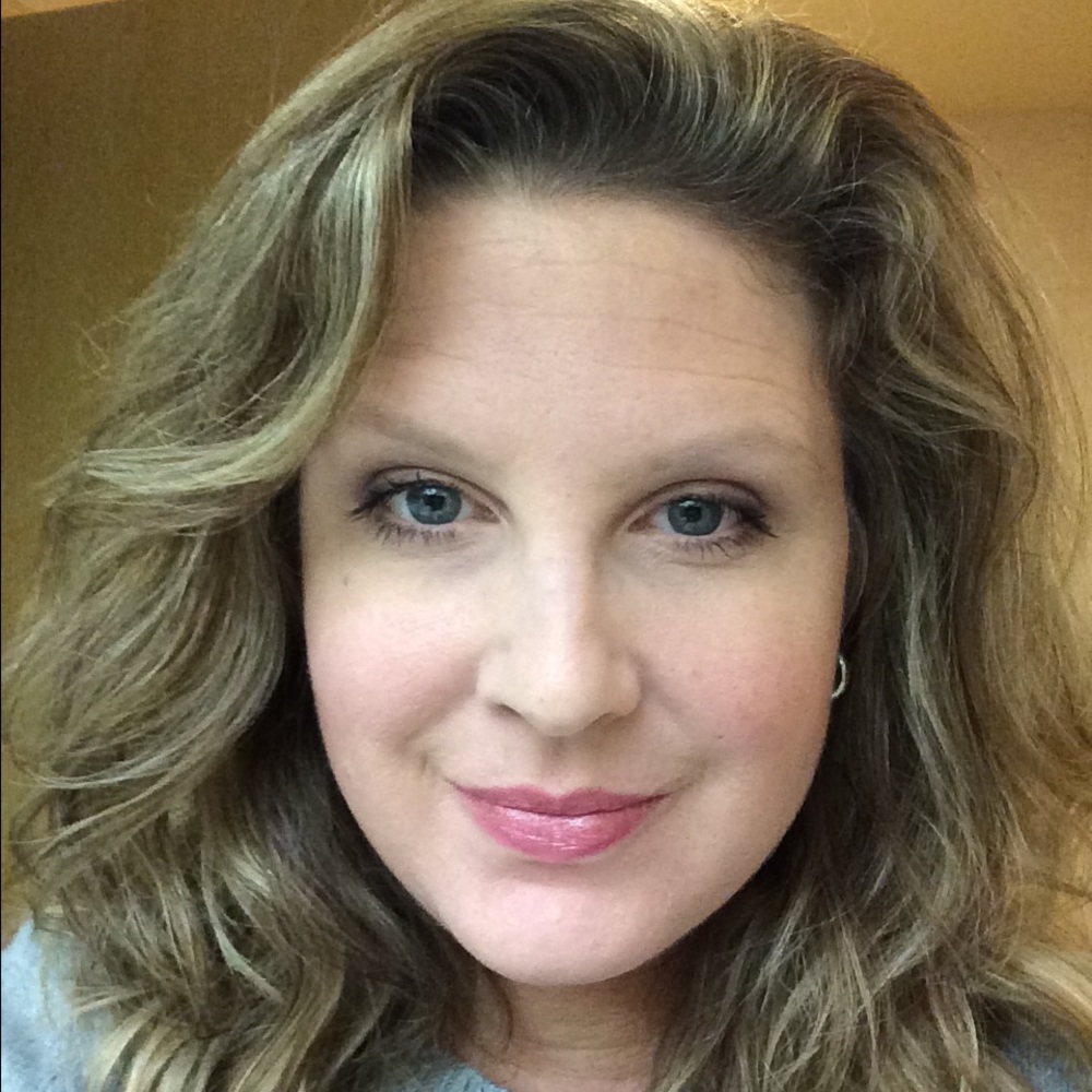 Meet your Posher, Jolie