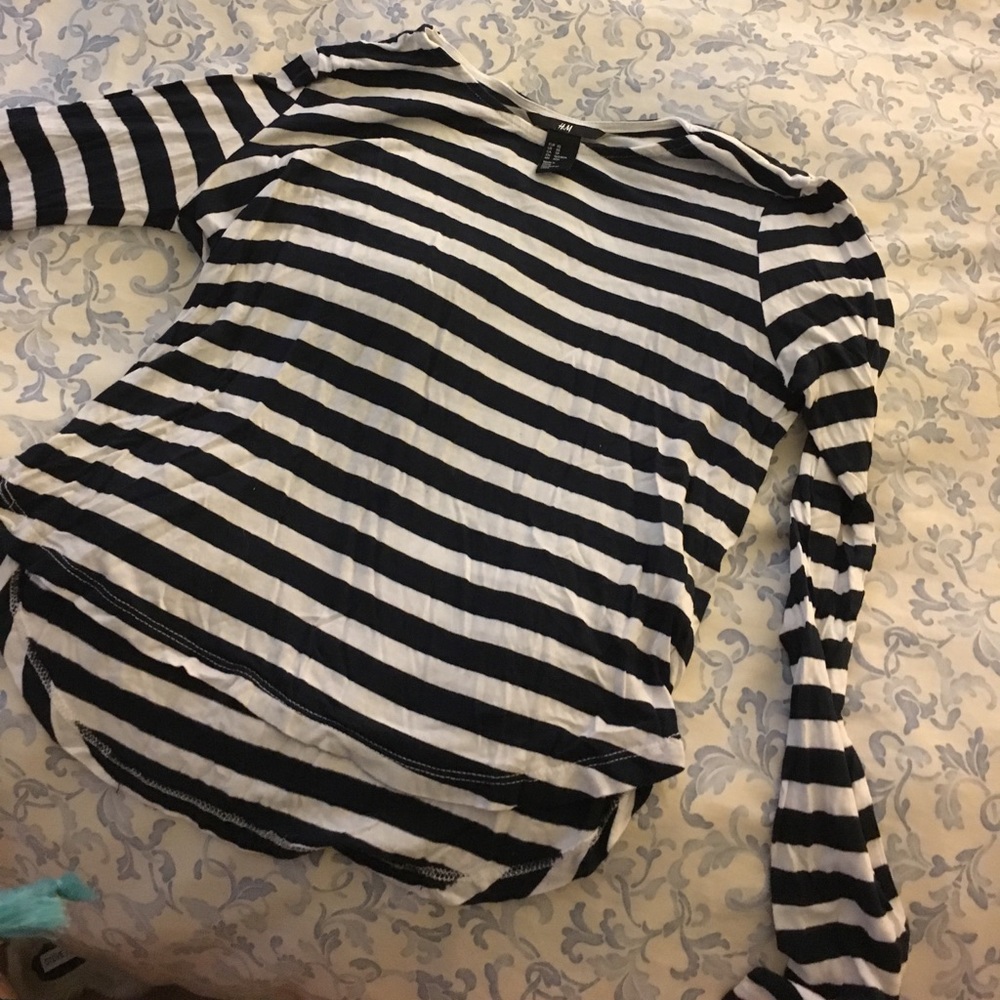 Long sleeved Navy and white striped t shirt
