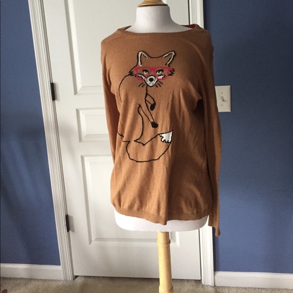 Old Navy Sweaters - Brown Hipster fox oversize sweater Old Navy Sweaters - Brown Hipster fox oversize sweater