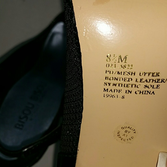 Bisou Bisou by Michelle Bohbot Heels Size 8.5 - Picture 8 of 8