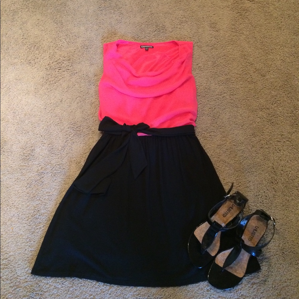 Two tone dress with belt.