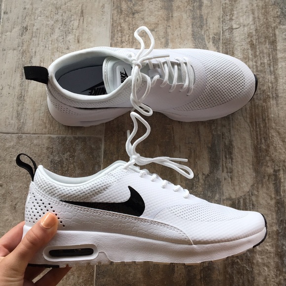 NIKE AIR MAX THEA CROC EMBOSSED SNEAK - Picture 5 of 7