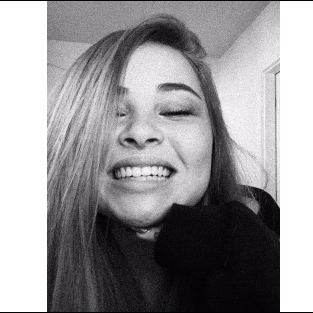 Meet your Posher, Isabella