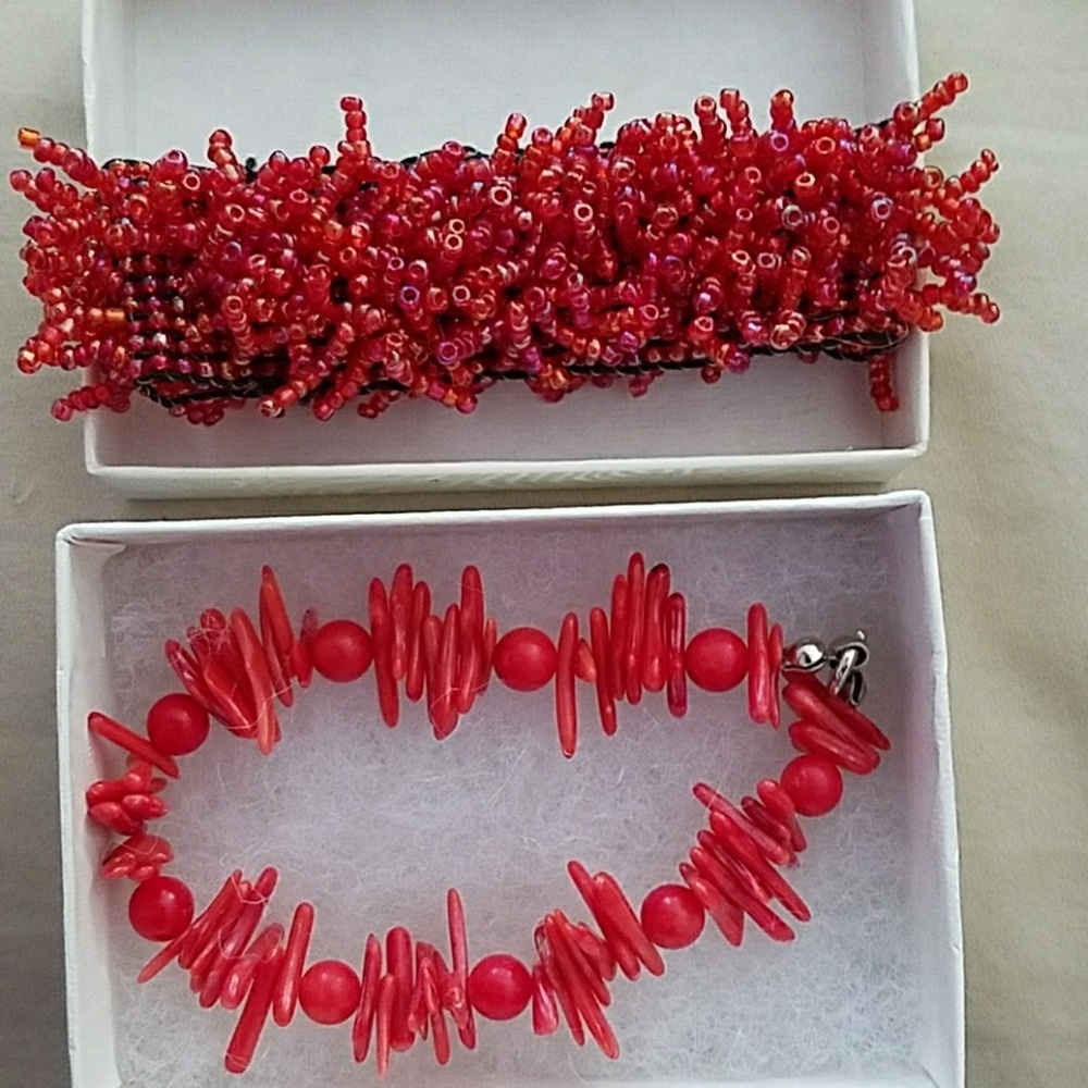 2 bracelets: Coral bracelet & Orange & red beaded