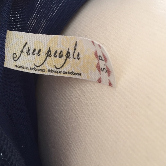 🍁NWOT Free People navy dress lace detail - Picture 5 of 5