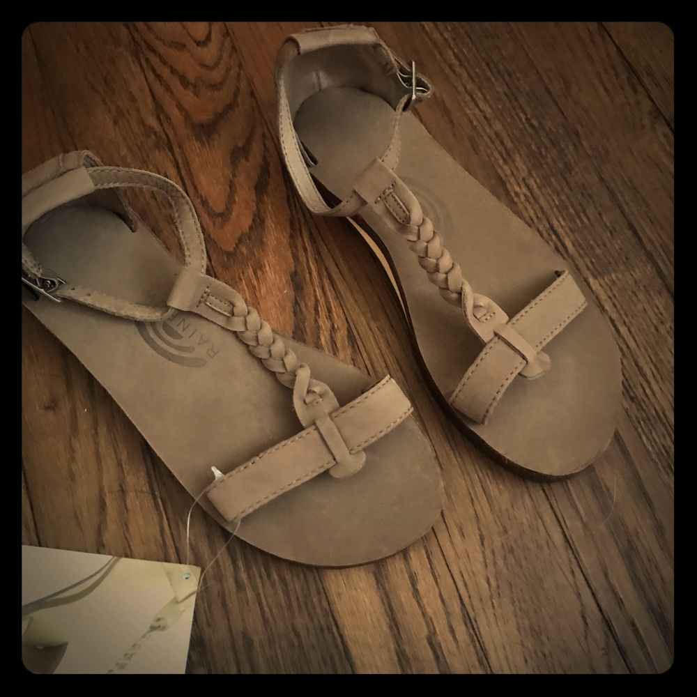 Rainbow Calafia Sandals Tan Brown New