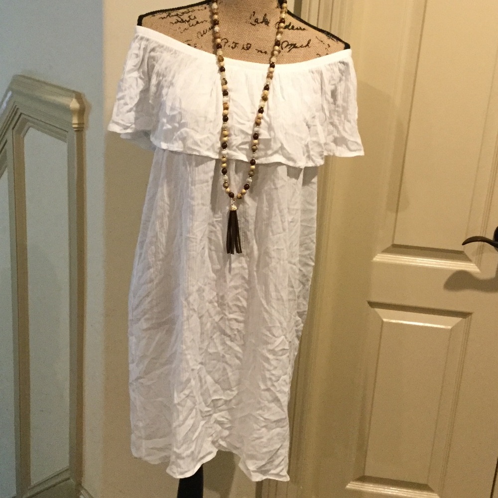 Dress ๐ - Picture 1 of 3