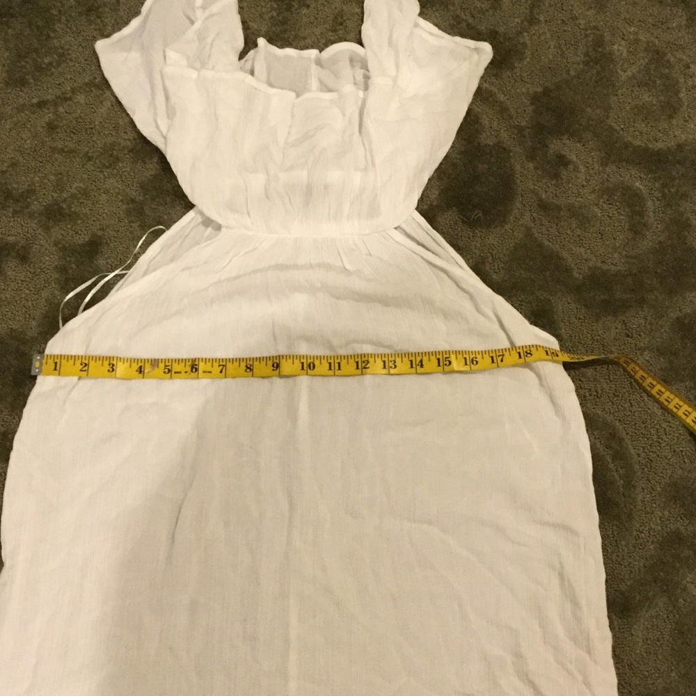 Dress ๐ - Picture 3 of 3