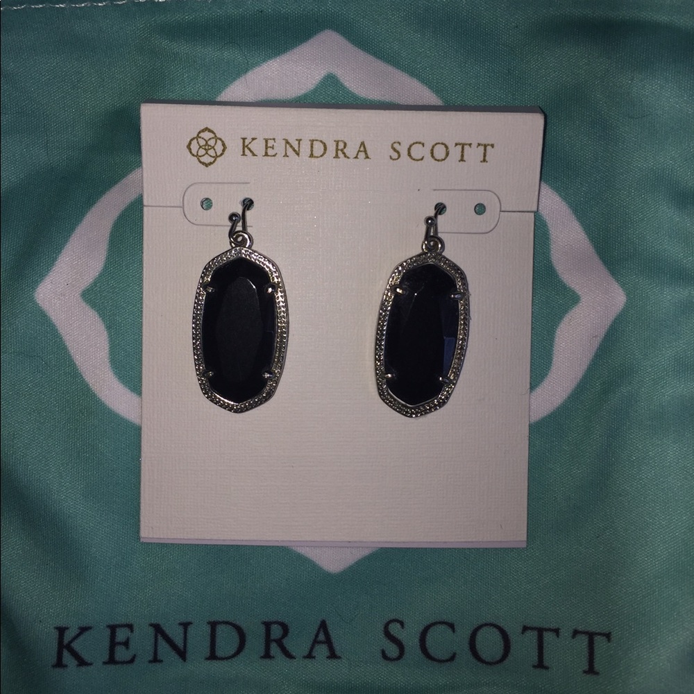 Black and Silver Dani Kendra Scotts