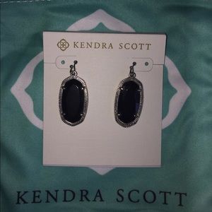 Black and Silver Dani Kendra Scotts