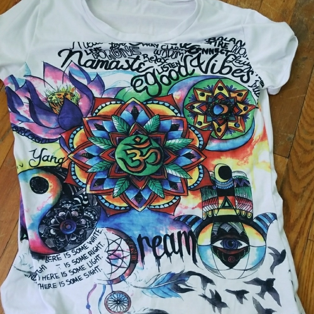 Good vibes flow t-shirt