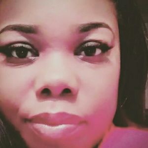 Meet your Posher, Camille