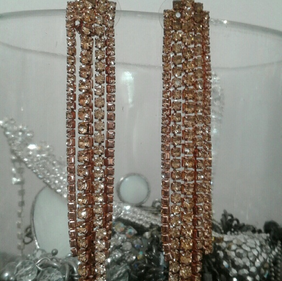 Pink Rhinestone set. - Picture 3 of 4