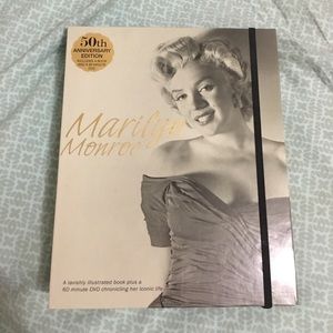 Marilyn Monroe Collectors DVD & Book